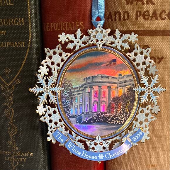 White House Historical Association's 2009 Grover Cleveland Christmas Ornament - Picture 3 of 11